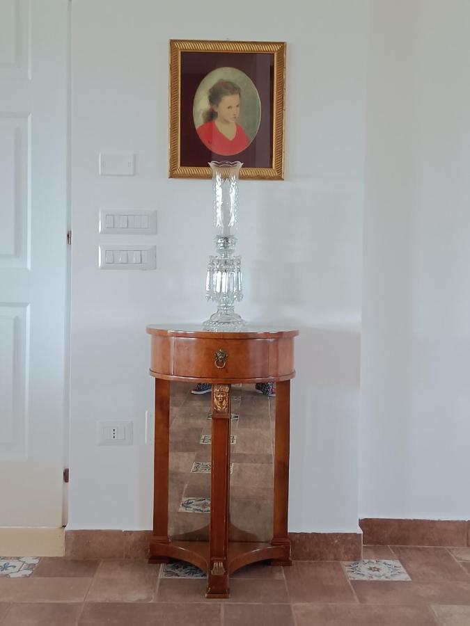 לינה וארוחת בוקר פסטום La Ricarda Dimora Di Campagna מראה חיצוני תמונה
